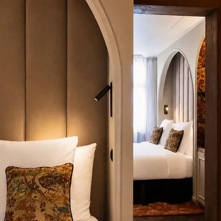 Hotel Cour Saint Georges By Cw Collection 4*