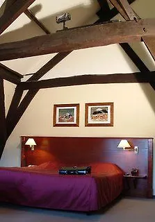 מלון Cour St Georges