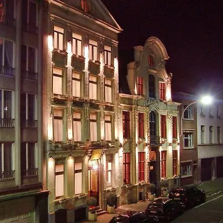 ホテル Cour Saint Georges By Cw Collection 4*