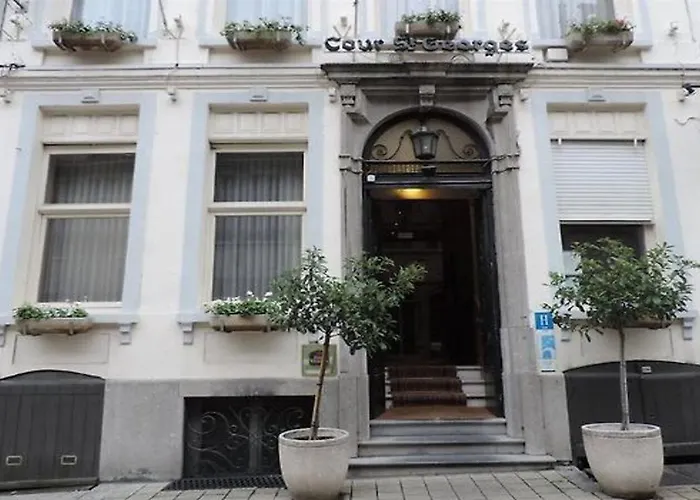 Готель Cour St Georges