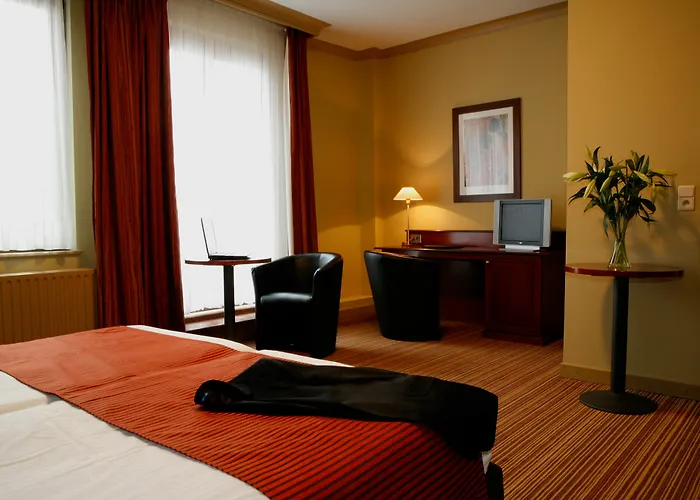 Cour St Georges 3* Гент