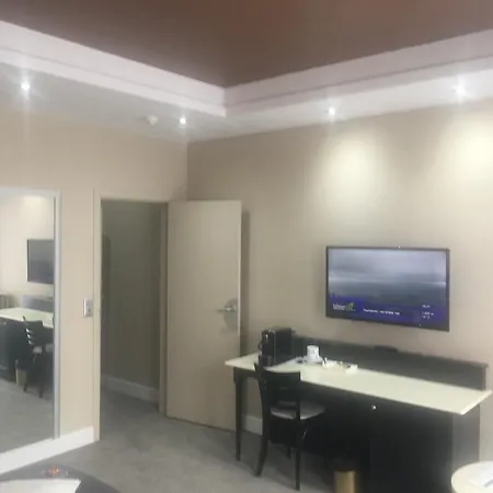 Cour St Georges 酒店