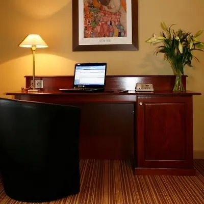 Cour St Georges Hotel 3*