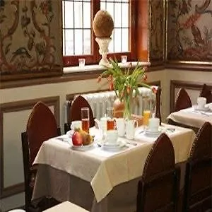 Hotel Cour St Georges 3*